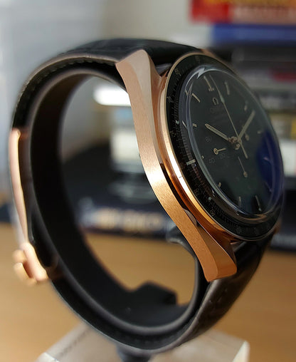Omega  Moonwatch - bronz