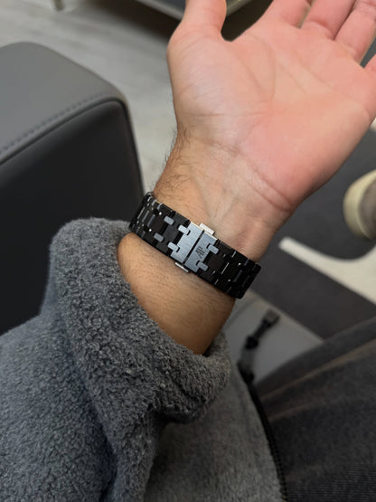 AUDEMARS PIGUET – Royal Oak full black