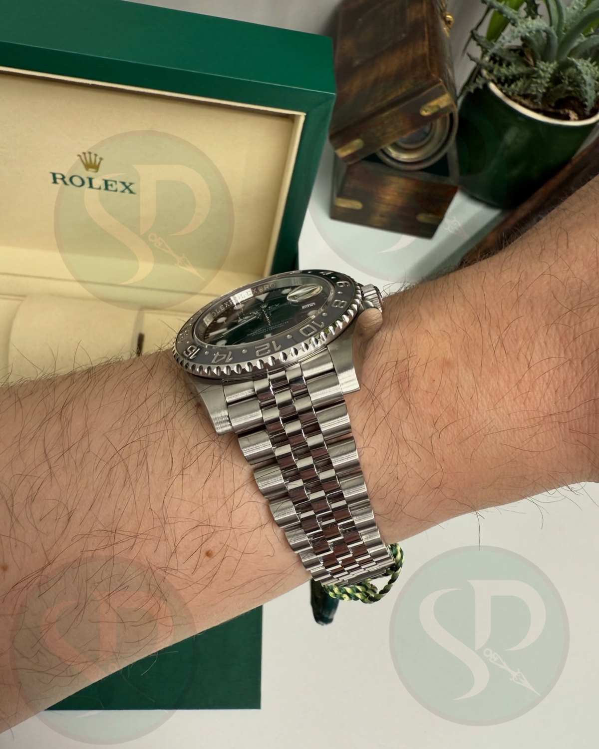 GMT-Master II 40 “Bruce Wayne”